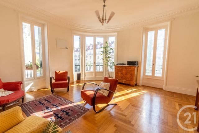 Appartement F5 à vendre - 5 pièces - 136.06 m2 - GRENOBLE - 38 - RHONE-ALPES - Century 21 Immobilier Du Palais